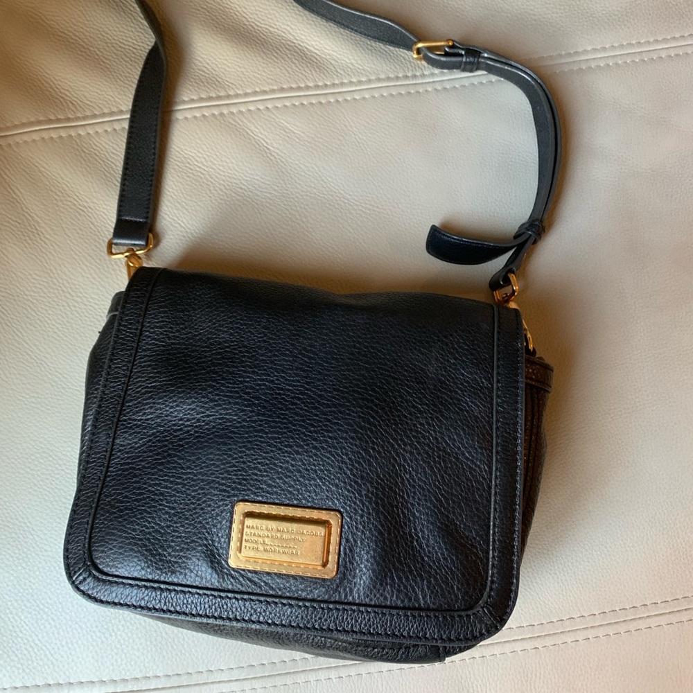 Authentic Marc Jacobs black leather messenger bag